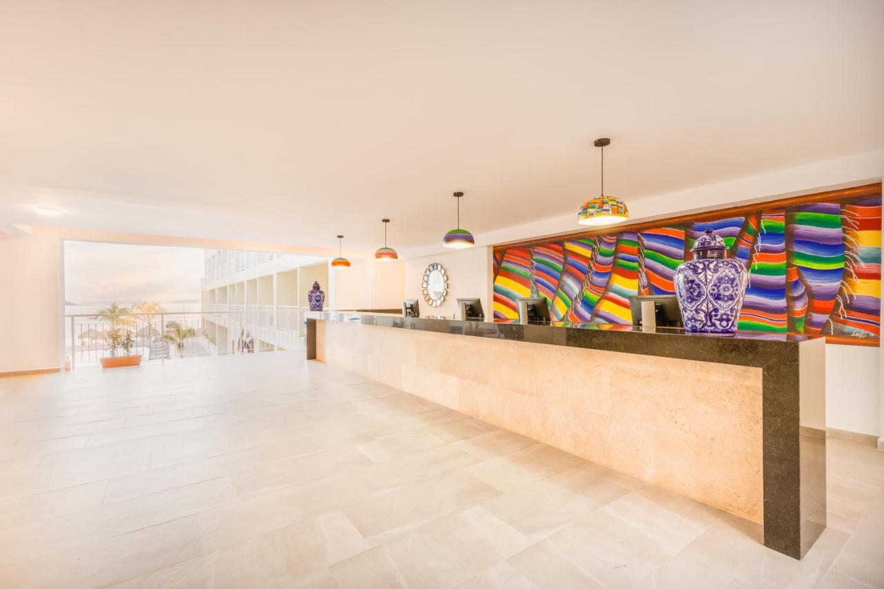 Decameron La Marina Guayabitos, Ramada All-Inclusive Resort رينكون دي غوايابيتوس المظهر الخارجي الصورة